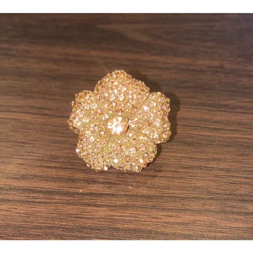Ann Taylor Gold Flower Statement Ring Size 7 Rhinestone Pave Cocktail Large